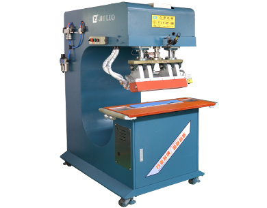 久羅飛艇冷熱刀交替式專(zhuān)用焊接機(jī)